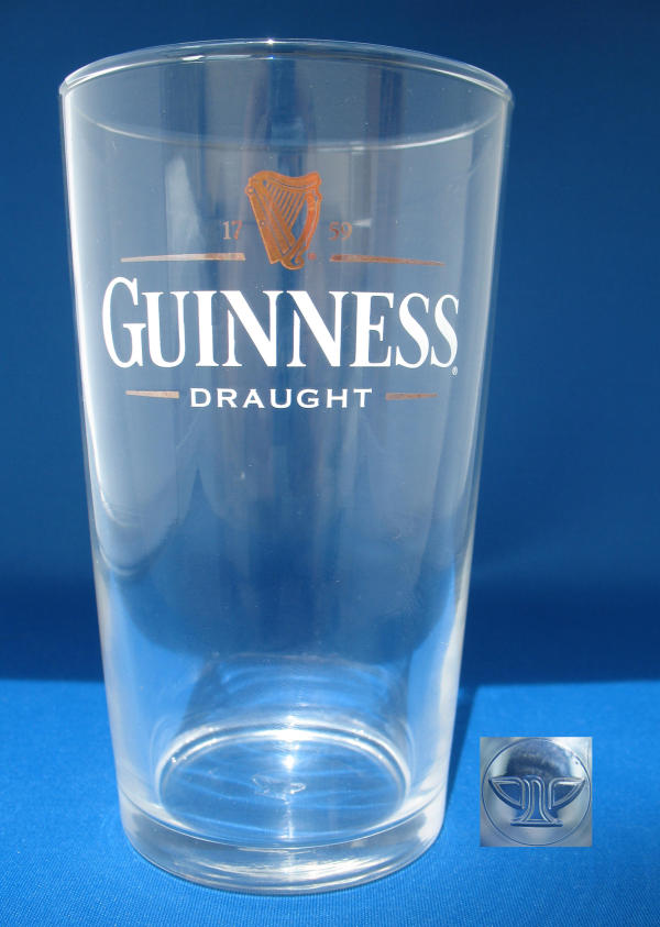 Guinness Glass 000040B012