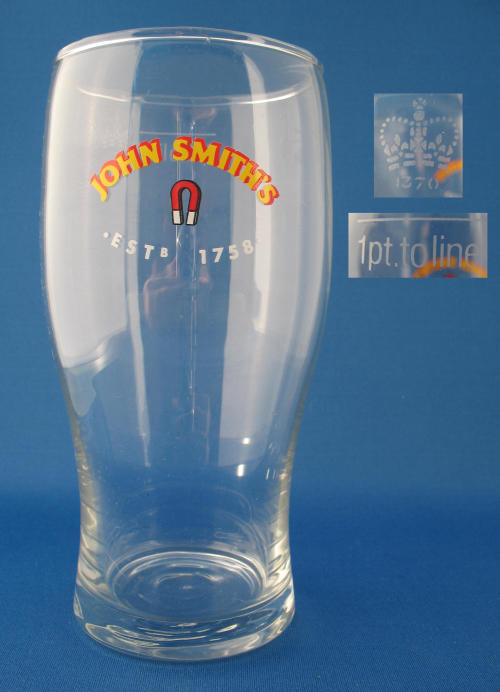 John Smiths Beer Glass 000140B033