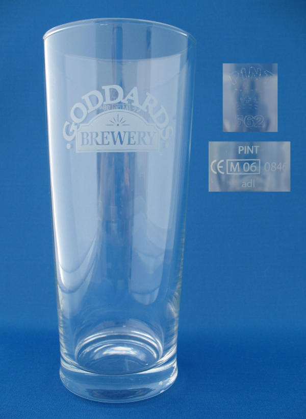 000184B027 Goddards Beer Glass