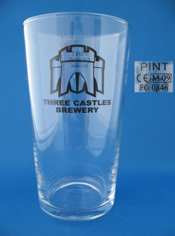 000771B061 Three Castles Beer Glass
