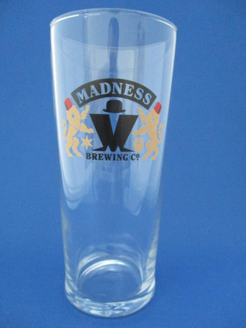 000975B074 Madness Beer Glass