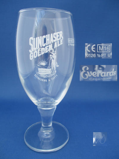 001577B110 Everards Beer Glass