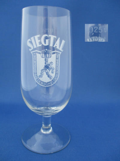 001590B110 Siegtal Beer Glass