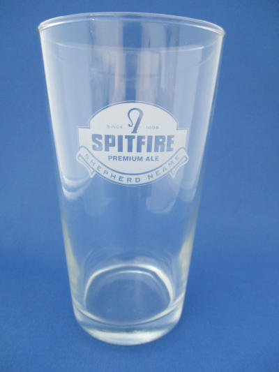 001592B111 Shepherd Neame Beer Glass