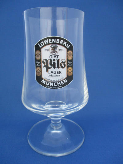 001666B115 Lowenbrau Beer Glass