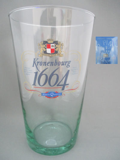 001802B120 Kronenbourg Beer Glass