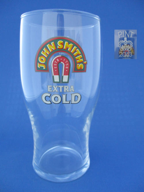 001936B072 John Smiths Beer Glass